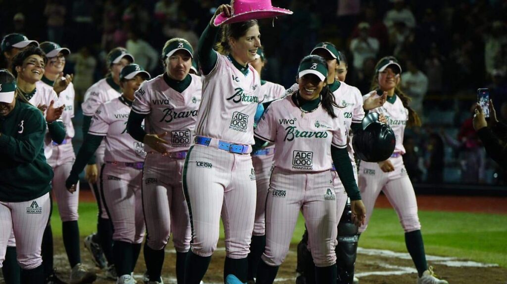 Bravas sorprende a Charros de Jalisco con jonrón de Gasparotto