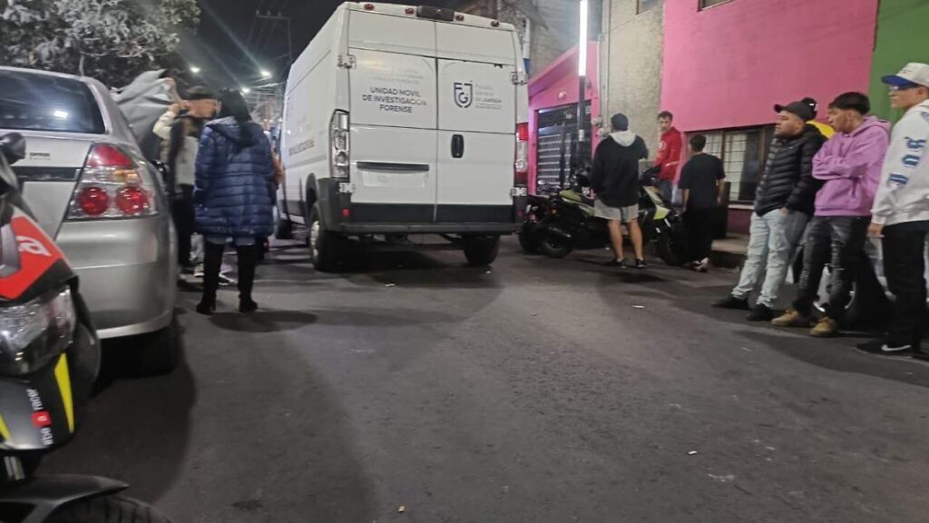 Tiroteo en Barbería de Iztapalapa Deja Dos Heridos