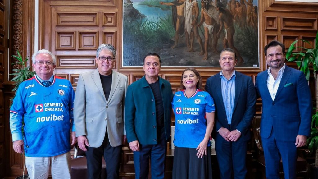 Cruz Azul y Gobierno de CDMX analizan nuevas opciones para su estadio