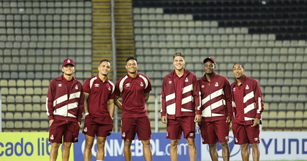 Deportivo Táchira y Deportes Tolima se enfrentan en vivo: sigue el ida de la Copa Libertadores