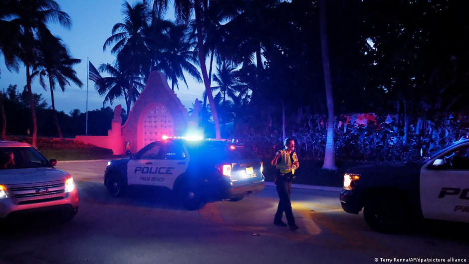 Hombre armado detenido en la casa de Trump en Florida