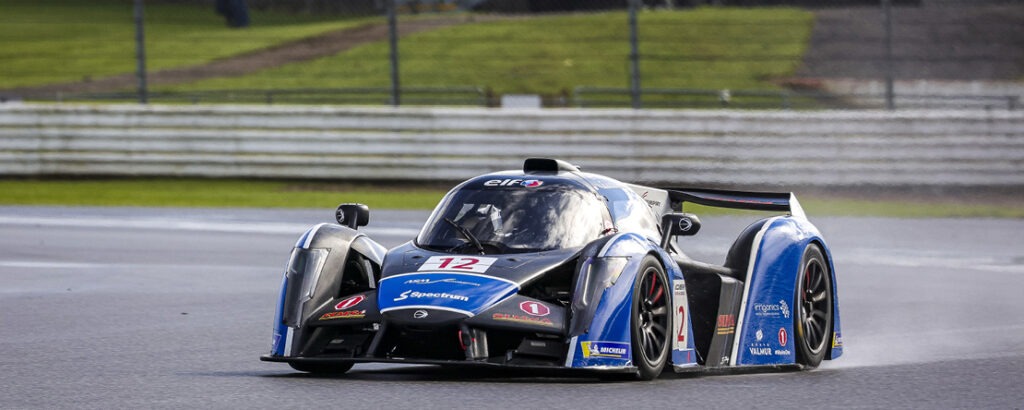 Luis Carlos Pérez se alista para su regreso a Europa