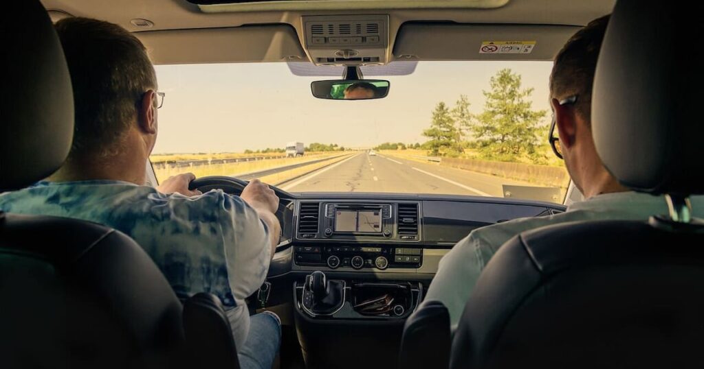 Vehículos autorizados para circular el sábado 28 de febrero