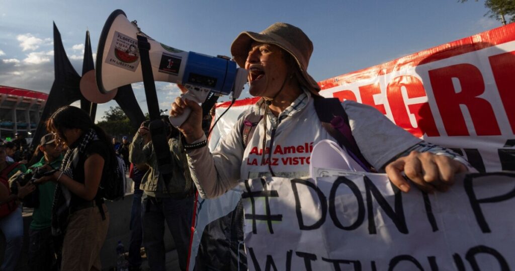 Familias activistas exigen justicia por desaparecidos en CDMX