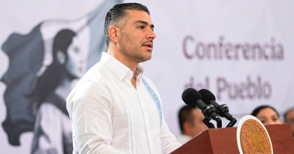 Opciones para adquirir mercancía con la imagen del secretario