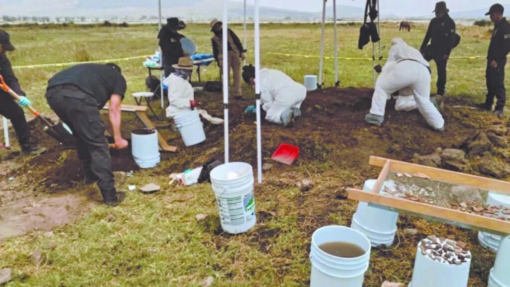 Descubren 219 restos en la frontera entre CDMX y Edomex