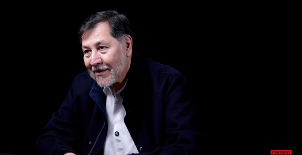 Noroña se enfurece y abandona entrevista por acusaciones de viajes y mansión en Tepoztlán