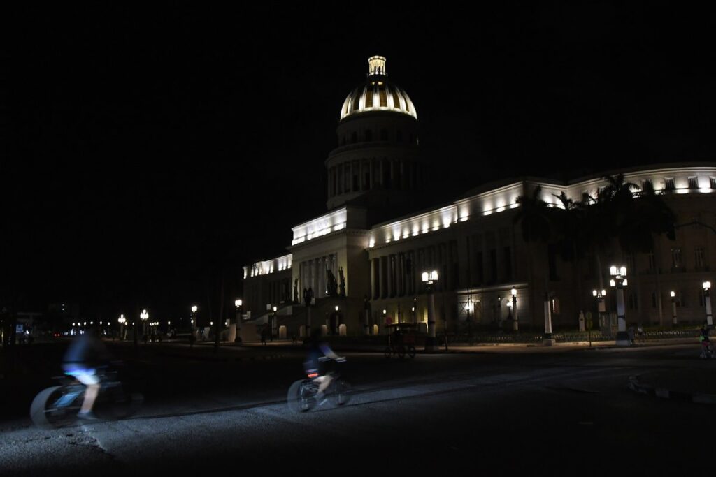 Cuba lanza una guía de protección ante amenazas militares