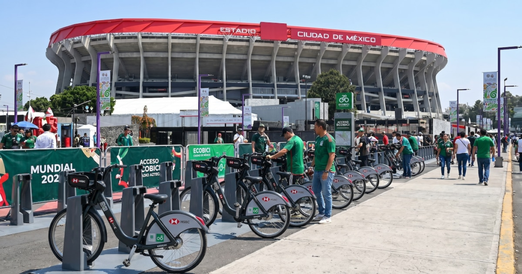 Guía para Viajar a CDMX, Monterrey y Guadalajara en el Mundial 2026: Vuelos y Transporte