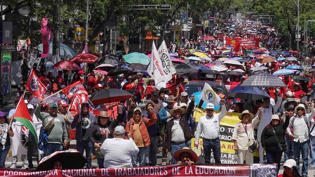 Marcha de la CNTE: Razones de la Protesta de Maestros en CDMX