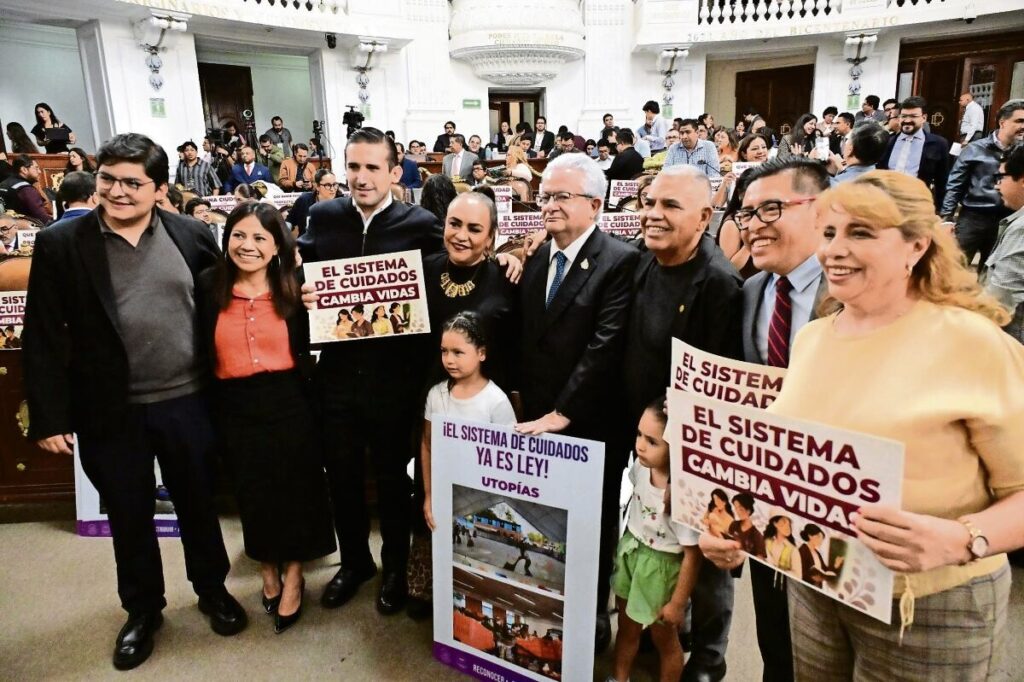 Nueva Ley de Cuidados en CDMX Aprobada