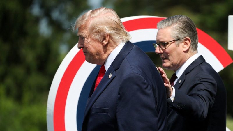 Trump prevé la renuncia de Starmer en medio de rumores