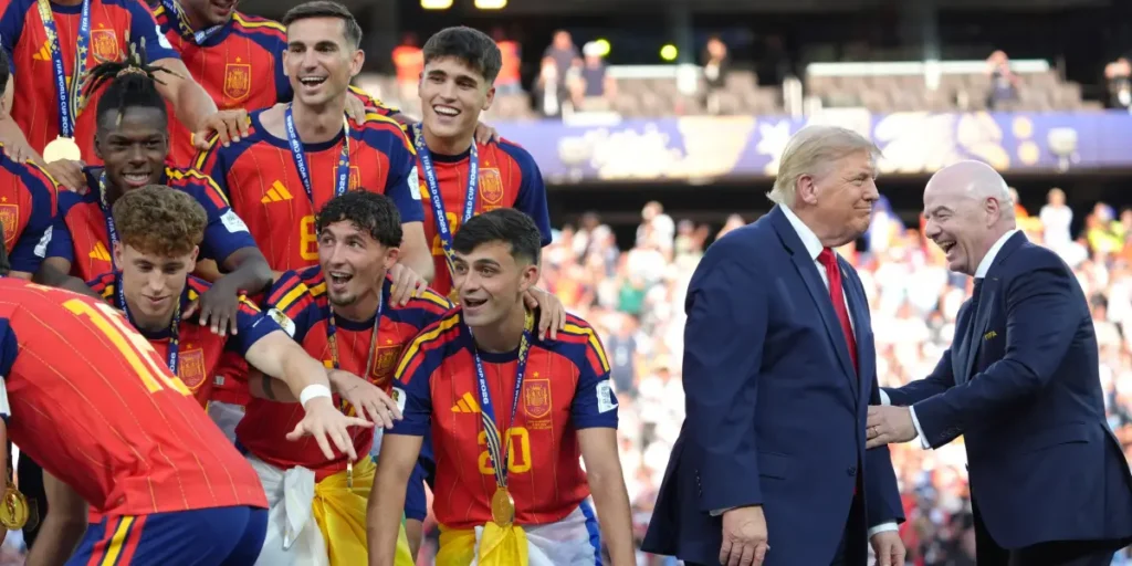 Infantino y Trump enfrentan abucheos en la final del Mundial