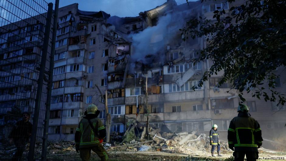 Nueve fallecidos en ataques aéreos en Kiev