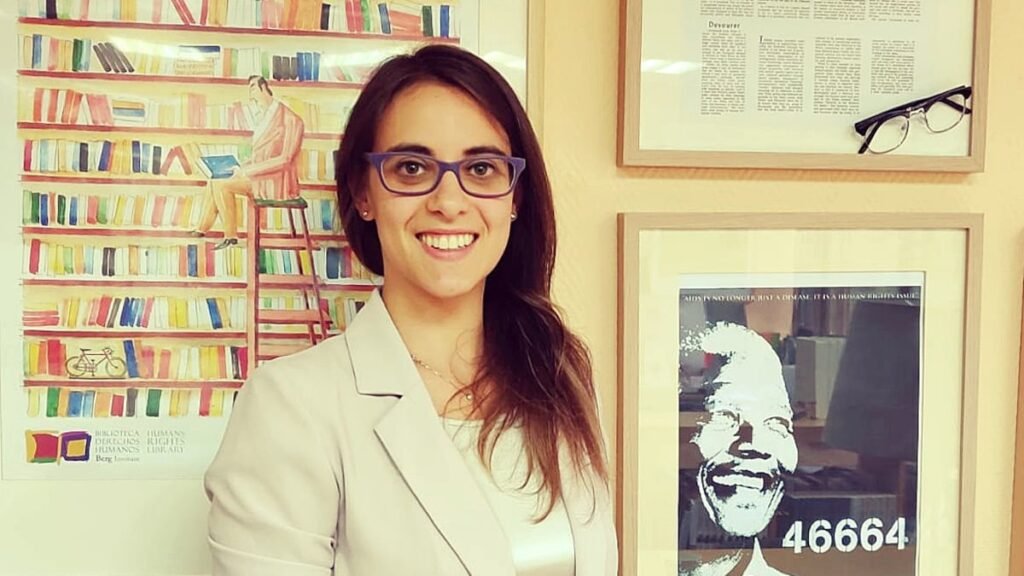 Afganistán: La lucha silenciada de las mujeres en un mundo distópico