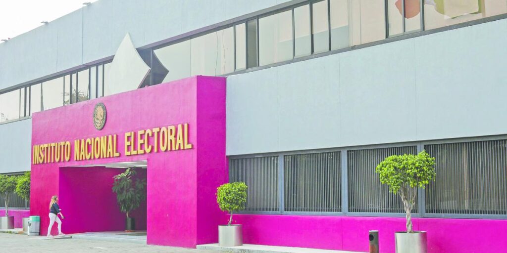 Aumentan a 22 las quejas ante el INE por campañas anticipadas