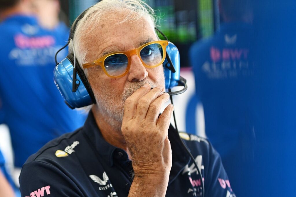 Briatore cuestiona los fines de semana de Fórmula 1 y busca cambios