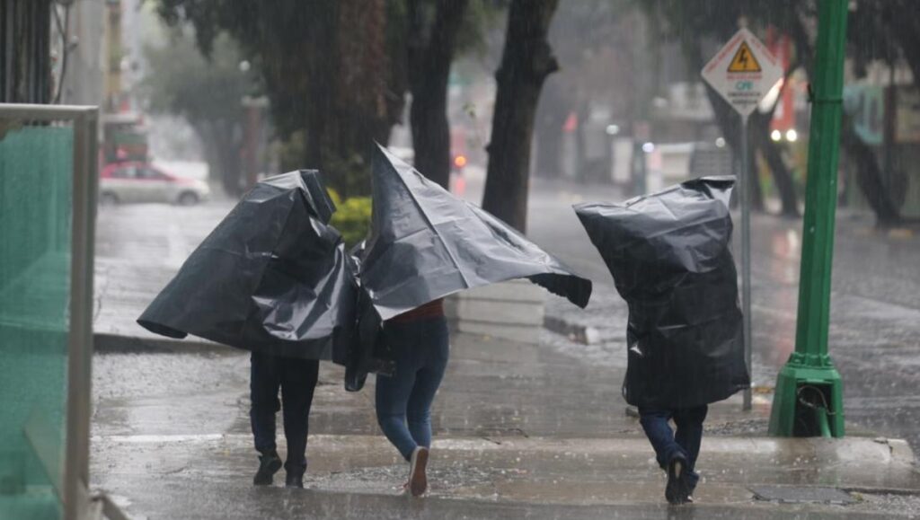 Clima en CdMx hoy jueves 6 de agosto: Se esperan lluvias y tormentas