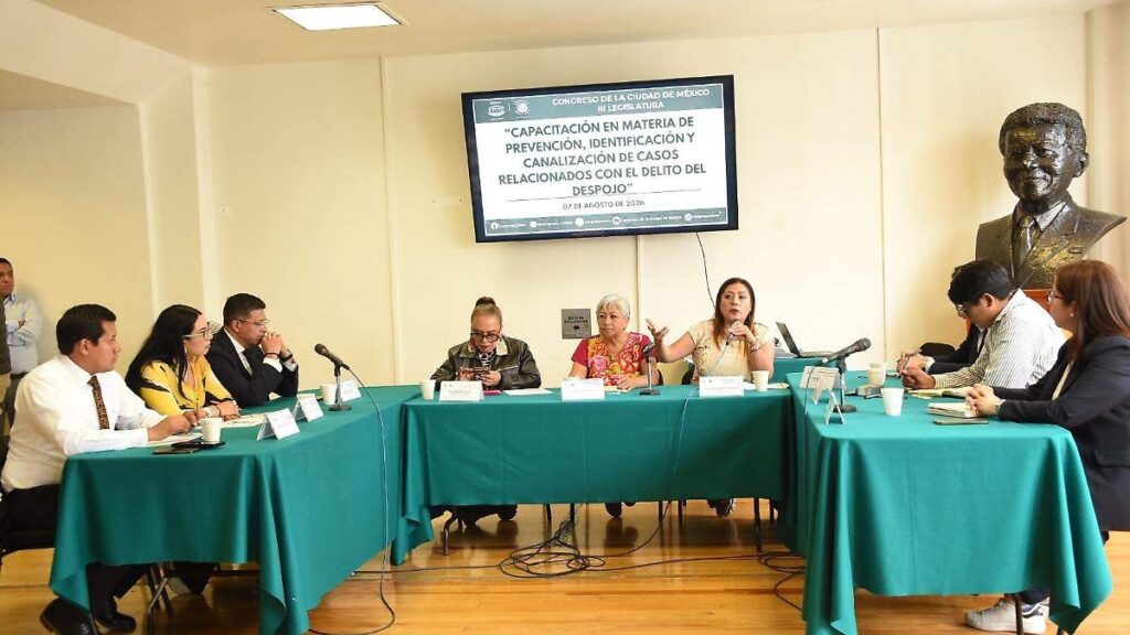 Congreso CDMX forma a 150 trabajadores en la prevención del despojo inmobiliario