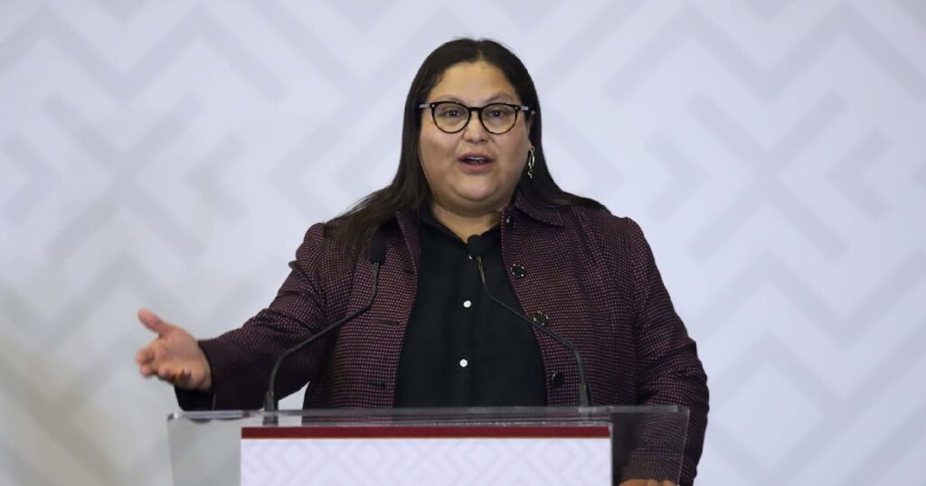 Morena aplaza elección de candidatos para diputaciones y alcaldías
