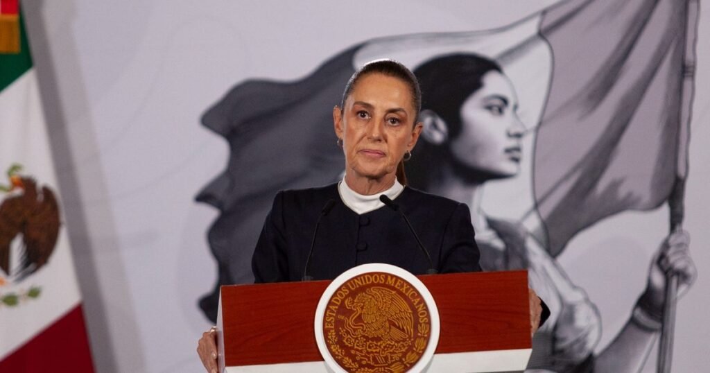 Sheinbaum propone renunciar a la doble nacionalidad para servidores públicos