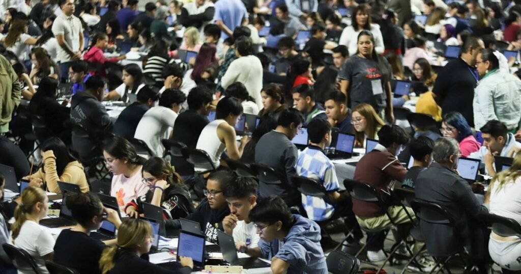 Publica UNAM resultados del examen de control para nuevos estudiantes