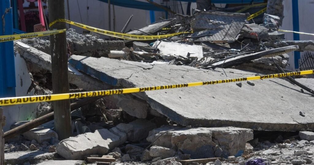 Explosión de pirotecnia en Temascalcingo provoca 10 muertes y 64 heridos