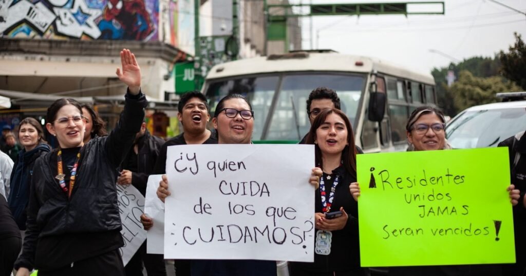 Hospital General de México establece mesa de diálogo para mejorar servicios