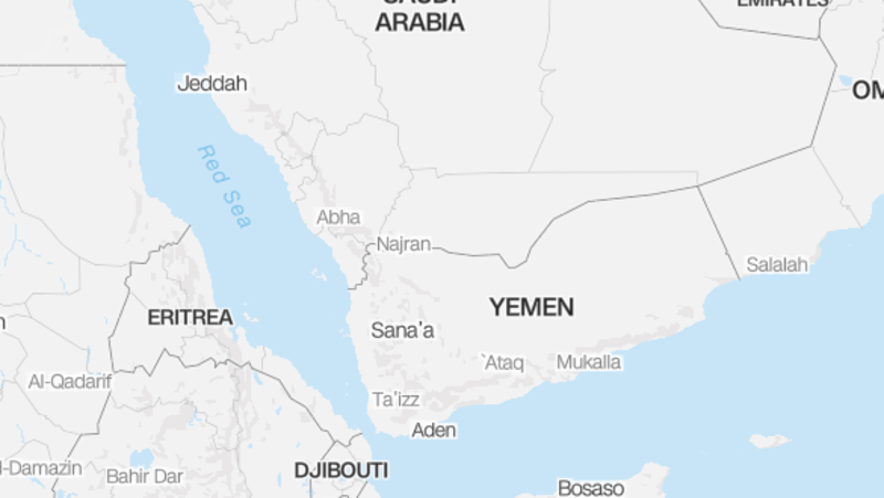 Arabia Saudita Intensifica Conflicto en Yemen con Ataque a Depósito de Combustible