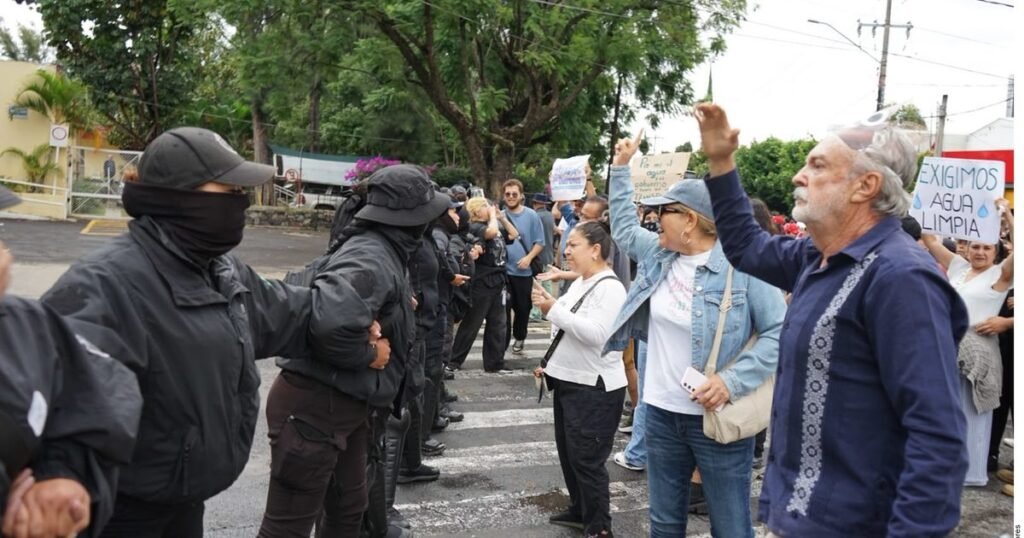 Liberan a 10 detenidos en protesta por el agua en la ciudad